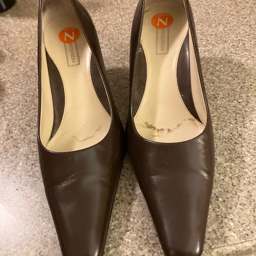 Women Nordstrom dress shoes 9.5 N